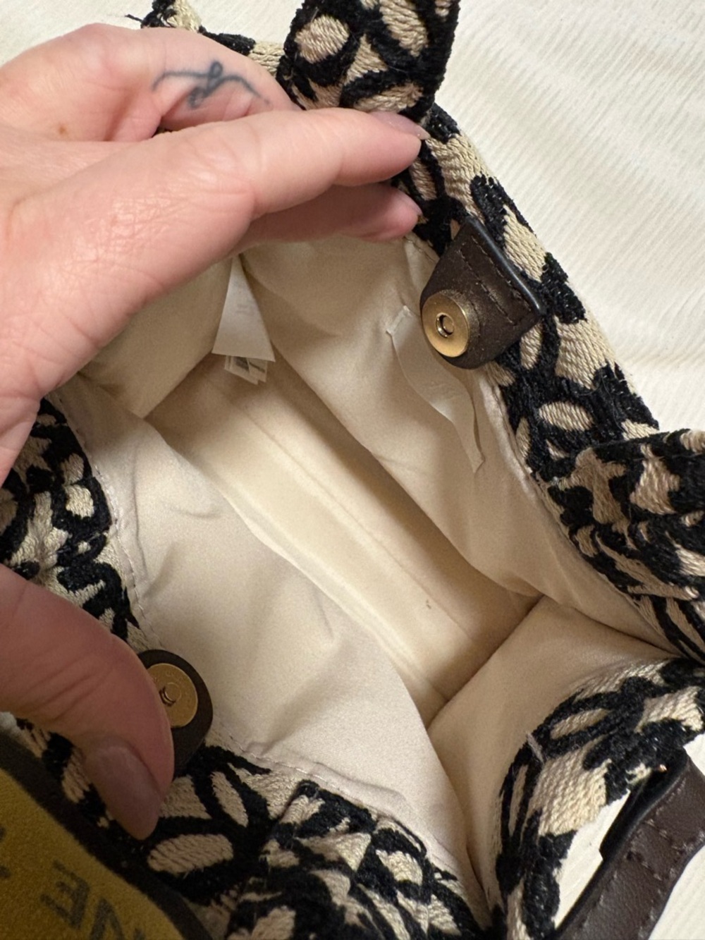 H&M top handle crossbody - Picture 3 of 3